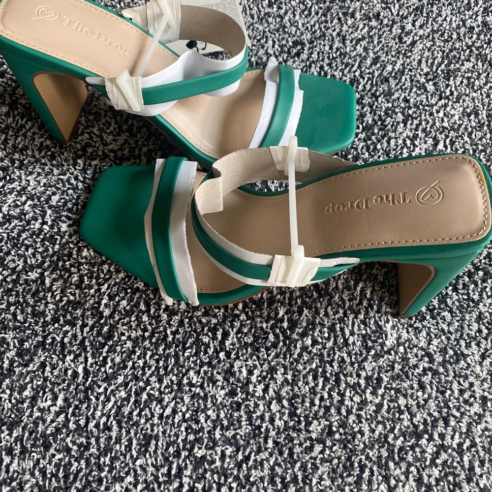 Chic Green and White Heeled Sandals by